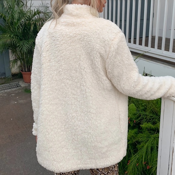 Cozy Button up Teddy Oversized collared Jacket Coat - Picture 4 of 13